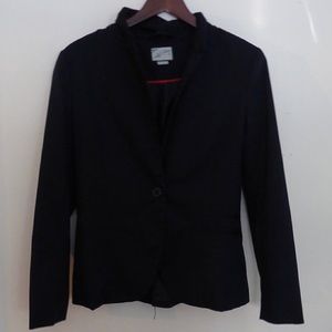 Boutique in France navy blazer